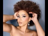 AfroditaBenz live toy