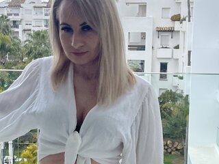 AdellynRose cam ass